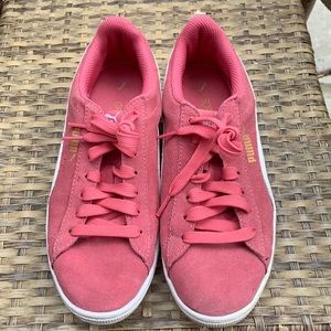 Pink suede soft foam puma sneakers